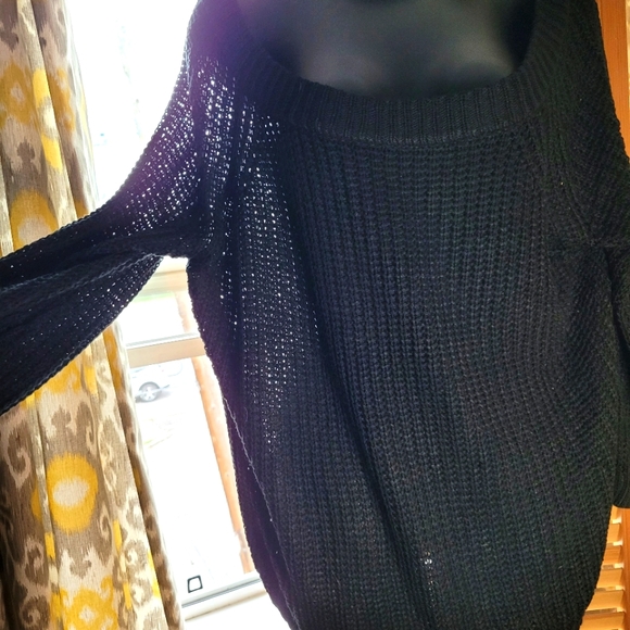 Black knitted off the shoulder Sweater - Picture 5 of 7